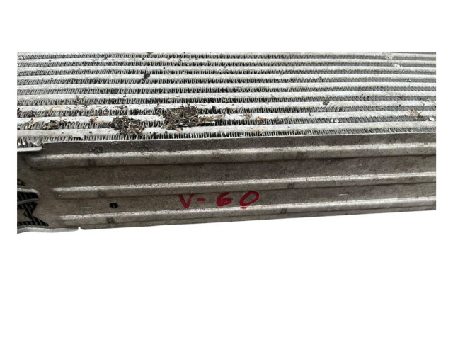 Интеркулер  31338236   Volvo V60 