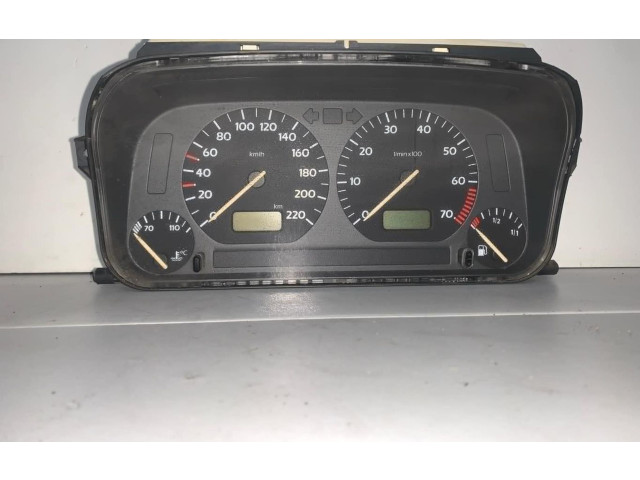 Панель приборов 1H0919860A Volkswagen Golf III