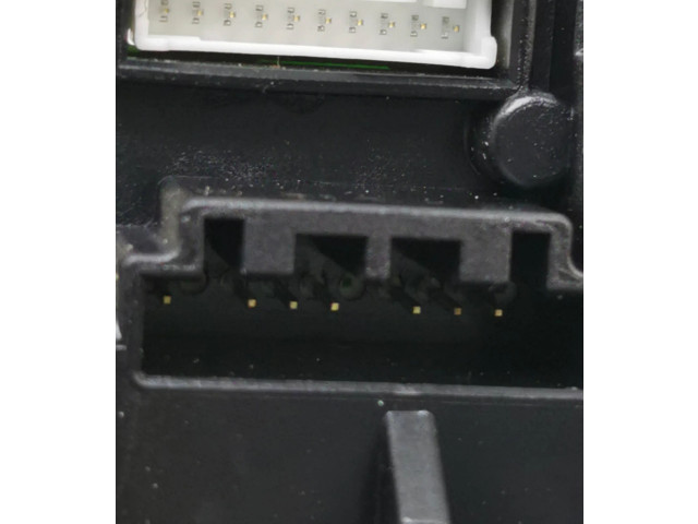 Блок управления 31327903 Volvo V70