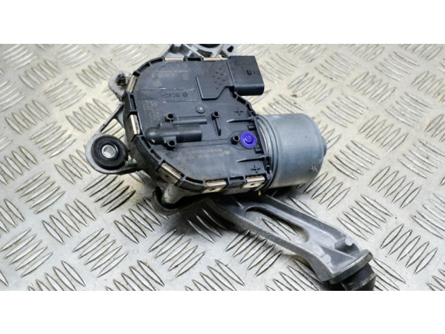 Моторчик дворников 1137328867, 0390248142    Ford Focus