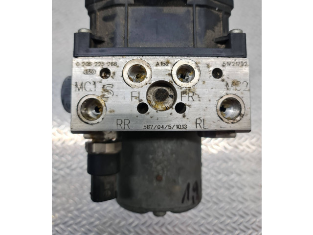 Блок АБС 0265225268 Alfa Romeo GT