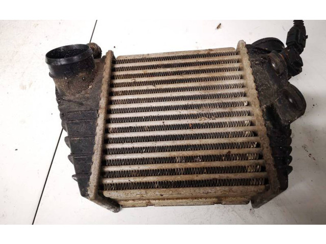 Интеркулер  1j0145803g   Audi A3 S3 8L 
