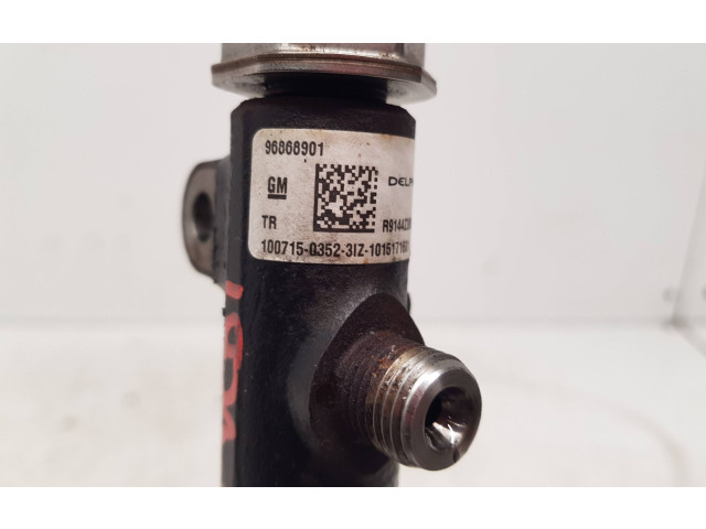 Топливная рампа 96868901, 1007150352   Chevrolet Orlando  