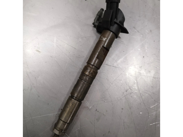 Vstřikovač 0445116054, 236700w020   Toyota Corolla E140 E150  pro naftový motor 1.4 1ndtv 