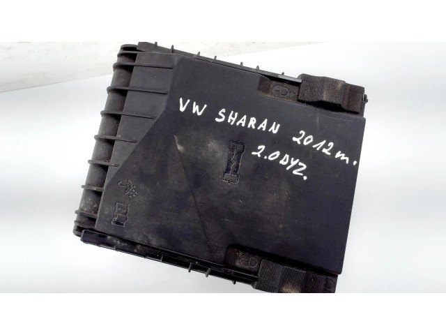 Pojistková skříňka 3C0937125, 1K0937132F Volkswagen Sharan 2011