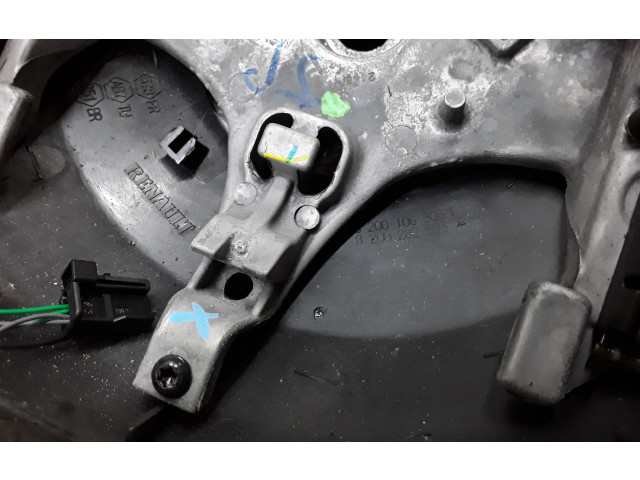 Руль Renault Scenic II -  Grand scenic II  2006 - 2009 года 8200106306F      