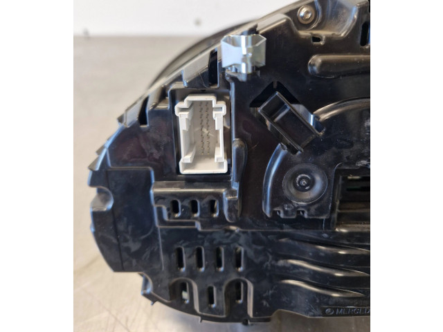 Přístrojová deska  Mercedes-Benz GLC X253 C253 2018 A2539007202, A2539018600  