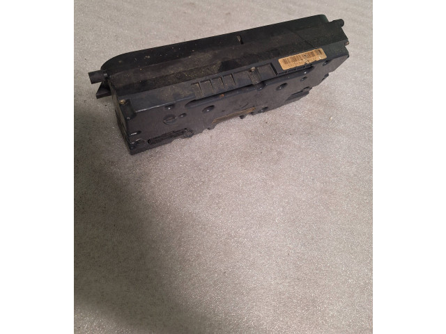 Панель приборов 1H6919033BD Volkswagen Golf III