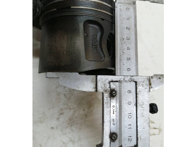 Píst 05FV2   Ford Transit Custom     