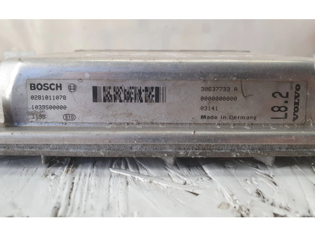 Блок управления двигателя 30637733A, 1039S00000   Volvo V70