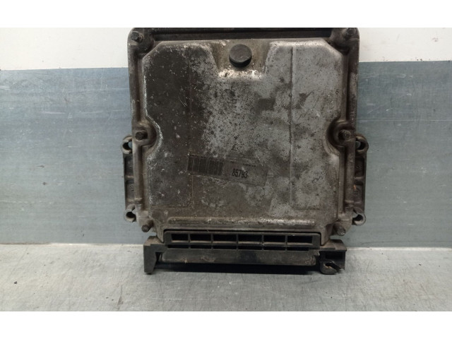 Блок управления двигателя 9636254580, 0281010135   Peugeot Expert