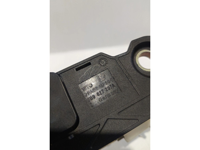 Замок багажника 3B9827297A, COMPISTOLAELETRICA    Volkswagen PASSAT B5.5 2001 - 2005 года