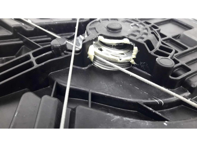 Электрический механизм для подъема окна без двигателя