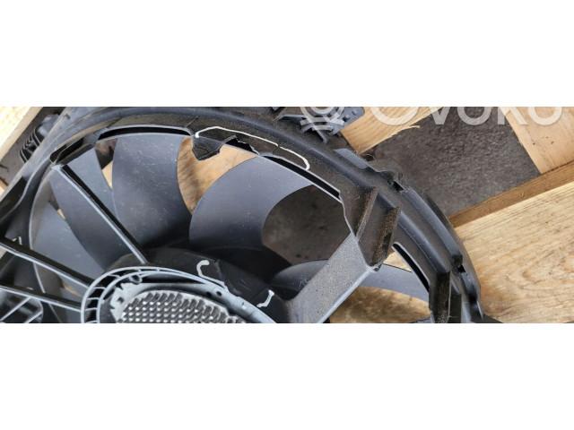 Вентилятор радиатора     4H0121003P    Audi A7 S7 4G 