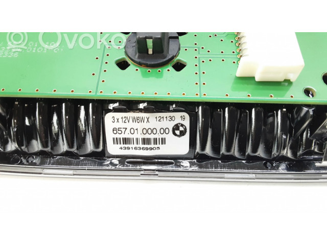 Фонарь освещения задних мест