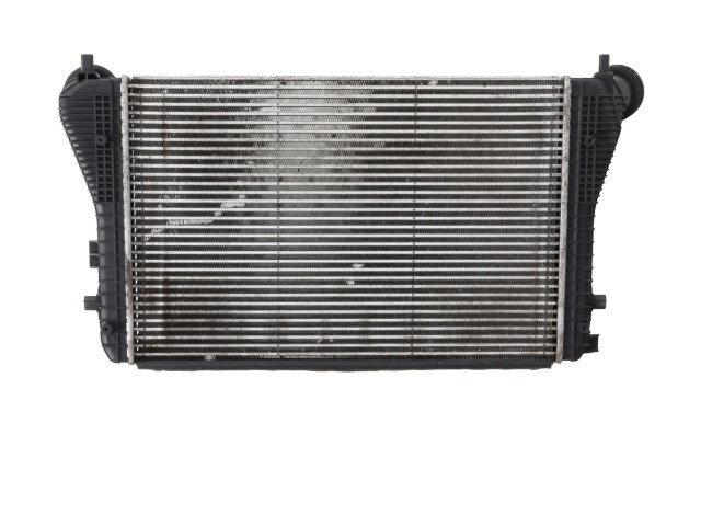 Интеркулер 1K0145803E Audi A3 S3 8P