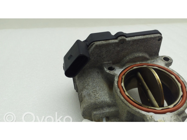 Дроссельная заслонка