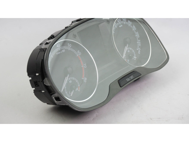 Панель приборов 6V0920740E   Skoda Fabia Mk3 (NJ)       