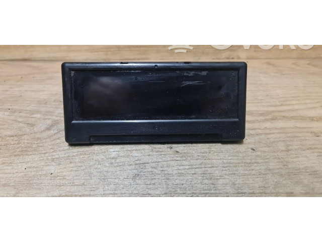 Дисплей    30679647   Volvo V50