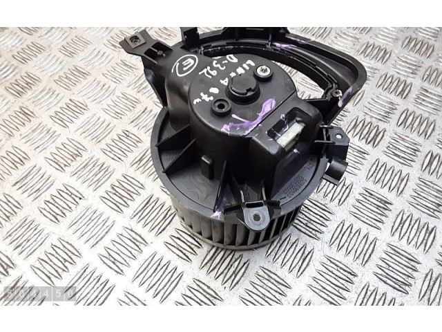 Вентилятор печки 5d3330100, 5d3130100 Fiat Linea