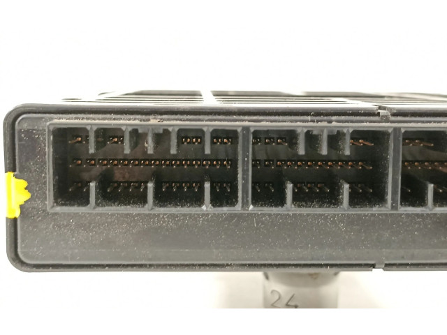 Řídící jednotka 3392165D7 Suzuki Grand Vitara I 2000