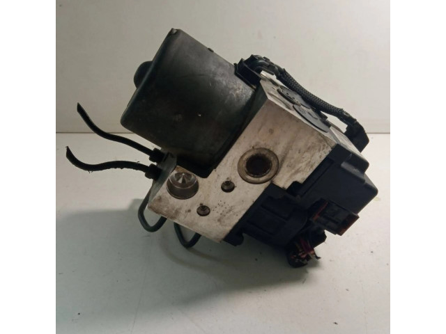 Блок АБС 0273004660, 12133   KIA  Sorento  2002-2009 года