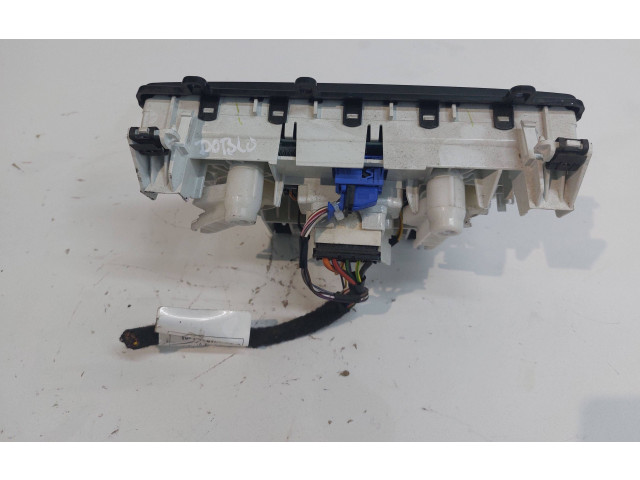 Блок управления климат-контролем 735605075 Fiat Doblo