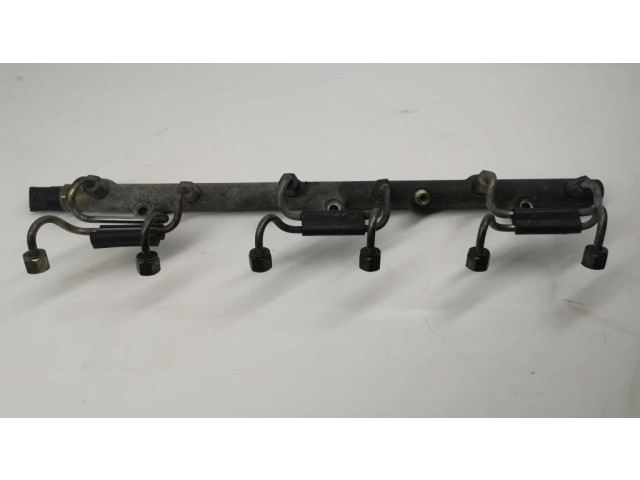 Топливная рампа 0445216002, 0281002522 BMW 5 E39 2.5 для двигателя M57d25