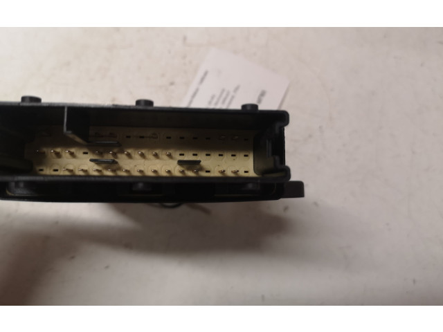 Панель приборов 13193367, 4667   Opel Vectra C       