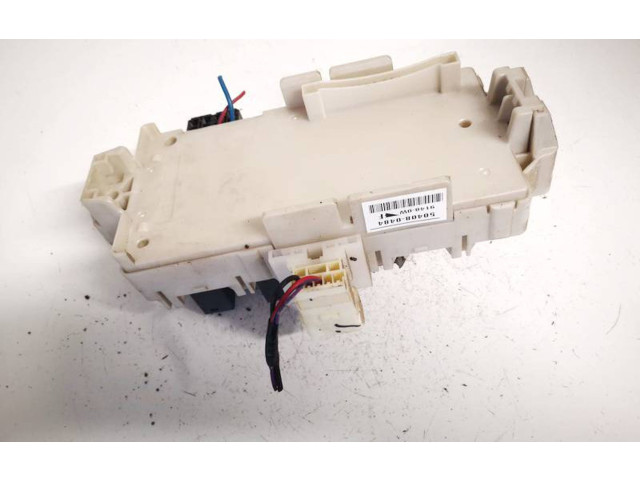 Блок предохранителей 504080484, 50408-0484 Mitsubishi Outlander