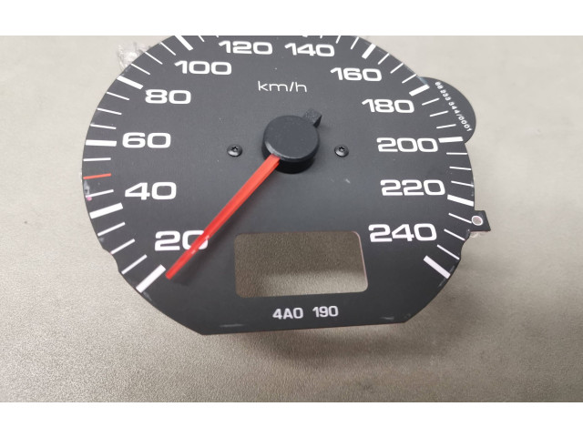 Панель приборов 91218032   Audi A6 S6 C4 4A       