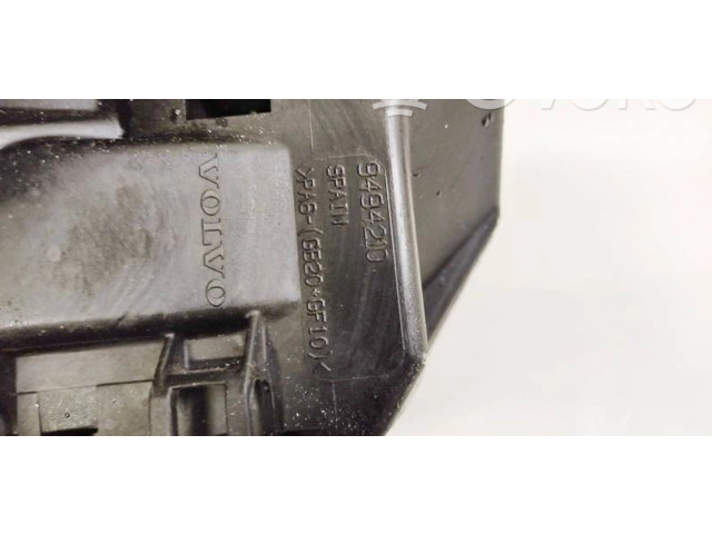 Блок предохранителей  9494210   Volvo S80    