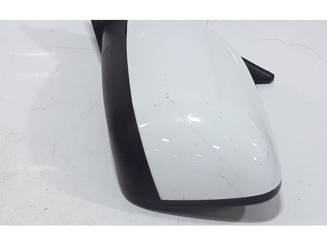 Зеркало электрическое KIA Venga - года