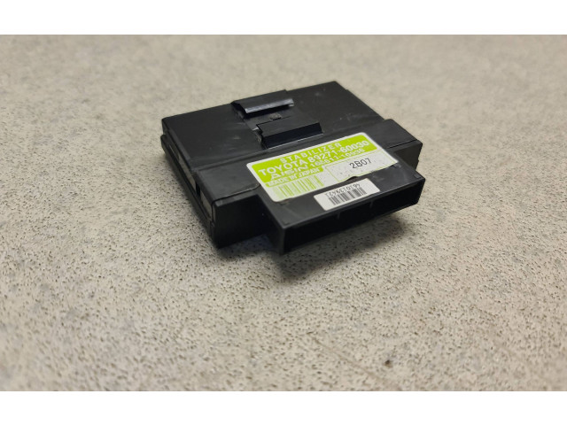 Блок управления подвески 8927160030, 16581110030 Toyota Land Cruiser (J150)