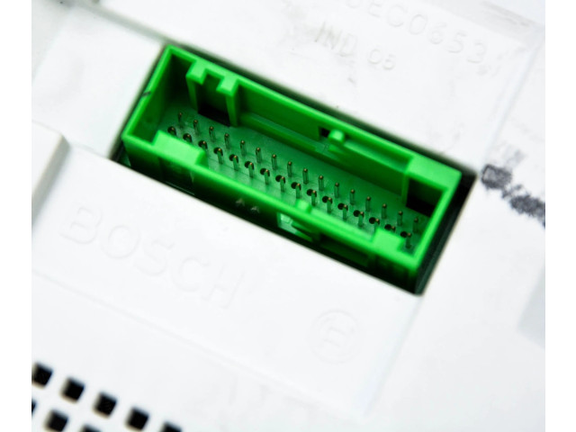 Панель приборов 3D0920880J   Volkswagen Phaeton       