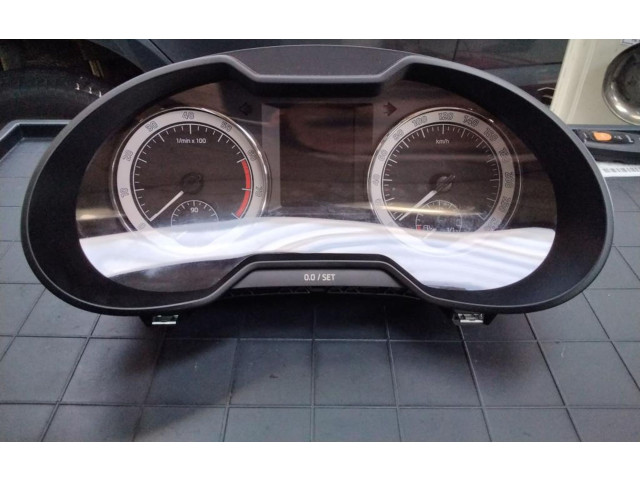 Панель приборов 5E0920750E Skoda Octavia Mk3 (5E)