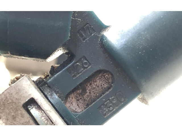 Vstřikovač    Nissan Altima     