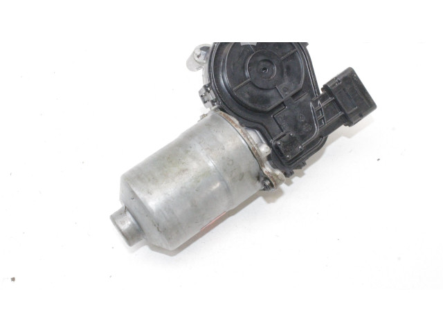 Моторчик дворников 98100AT900 KIA Niro