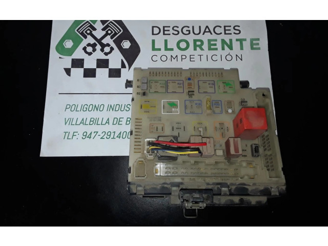 Блок предохранителей 95AG14A073DB Rover Rover