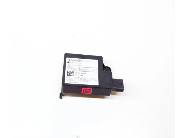 Блок комфорта 109785590F Tesla Model 3