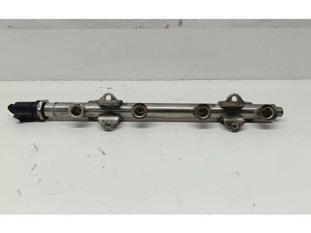 Топливная рампа 04E133320D, 1624231922 Volkswagen PASSAT B7 для двигателя cdg