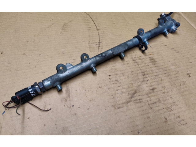 Топливная рампа A6120700095   Jeep Grand Cherokee (WJ)  