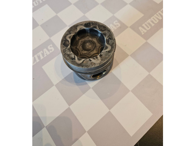 Поршень ACH15 Volkswagen Golf VI