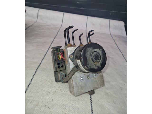 Jednotka ABS F8ac2c219ad Lincoln Town Car 2004