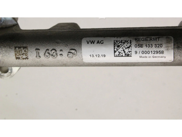 Топливная рампа 05E133320   Volkswagen Golf VIII  