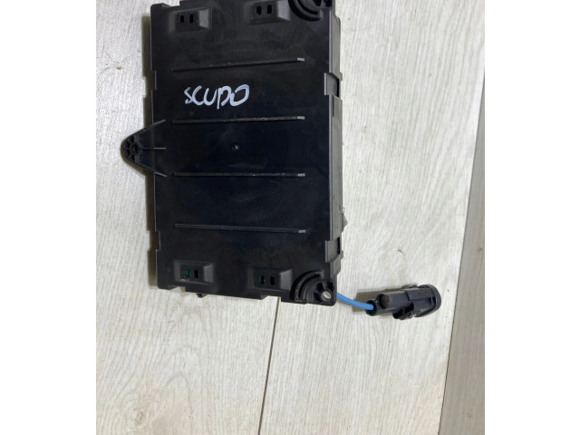 Модуль управления BSM 9662007580   Peugeot Expert    