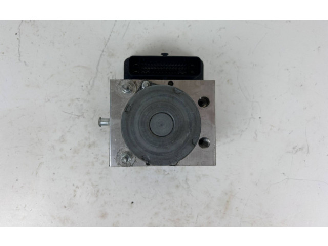 Блок АБС 6700352860 Maserati Levante 2017 - года