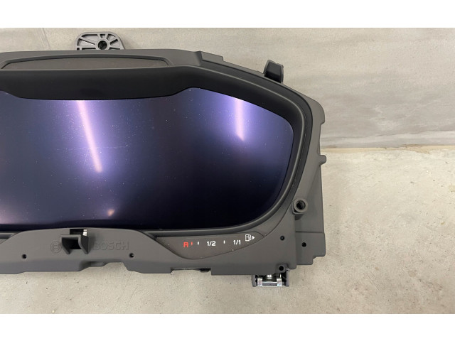 Панель приборов    Audi TT TTS RS Mk3 8S       