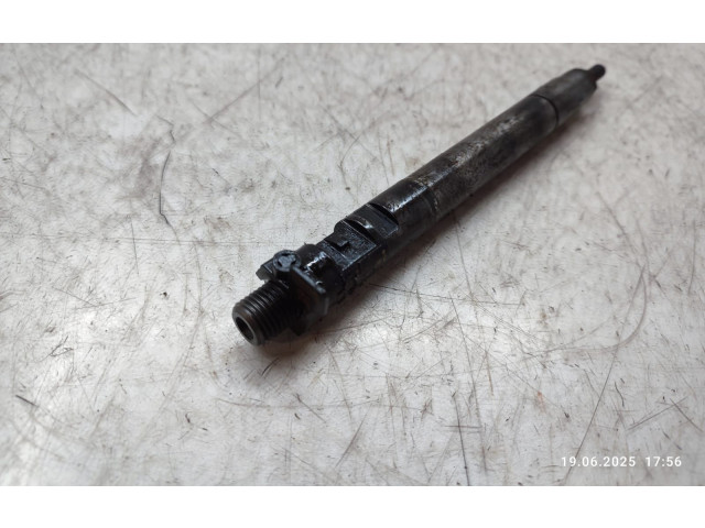 Форсунка     Peugeot 5008   