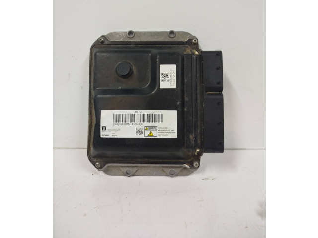 Блок управления двигателя 55596528   Opel Meriva B